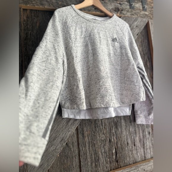 *sold* Adidas Cropped Sweater - Picture 3 of 6